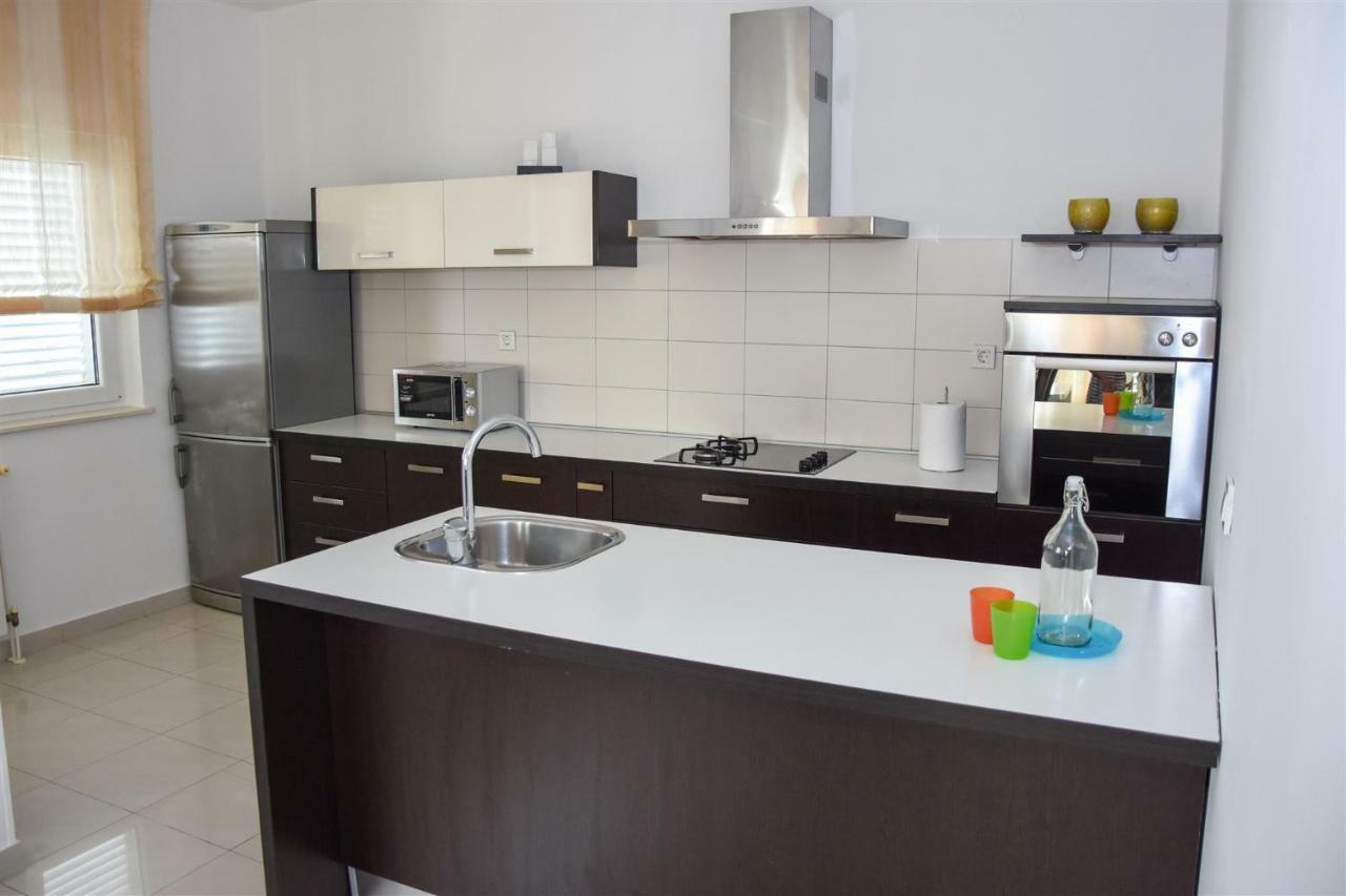 Crnika Appartement Mandre Buitenkant foto